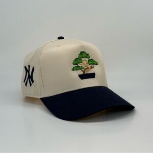 New York Yankees Bonsai Tree Snapback – Natural/Navy